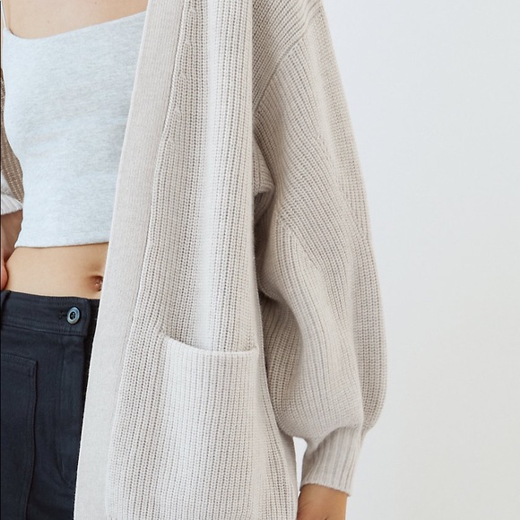Aritzia | Sweaters | Aritizia Wilfred 